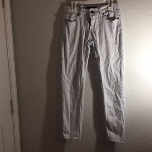 Wrinkly white jeans